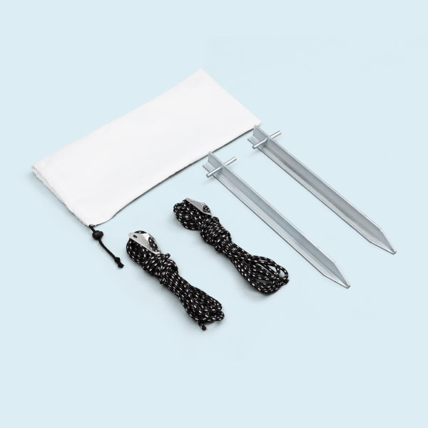 Außenbereich: mit Abspann-Sets - optional als Zubehör erhältlich