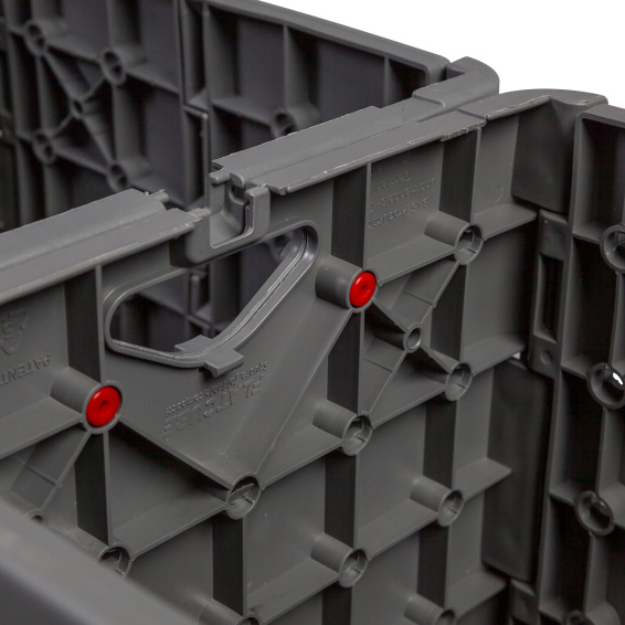 Steck-Verbindung einzelner Würfel zu Zwei- oder Dreisitzern