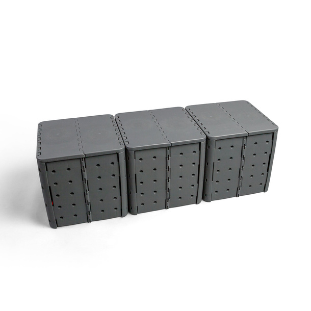 Flatcube - faltbarer Sitzwüfel aus recyceltem PP-Material