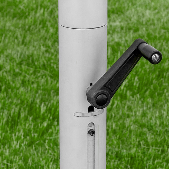 perfekt gespanntes Pavillondach: 5-teiliger Mast mit Kurbelsystem