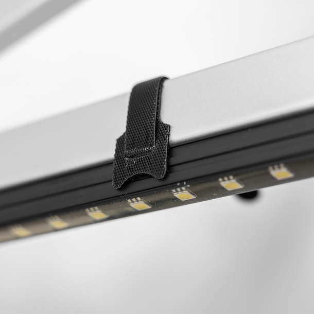 LED-Leisten - Befestigungsvariante 2: flexible Klettbänder