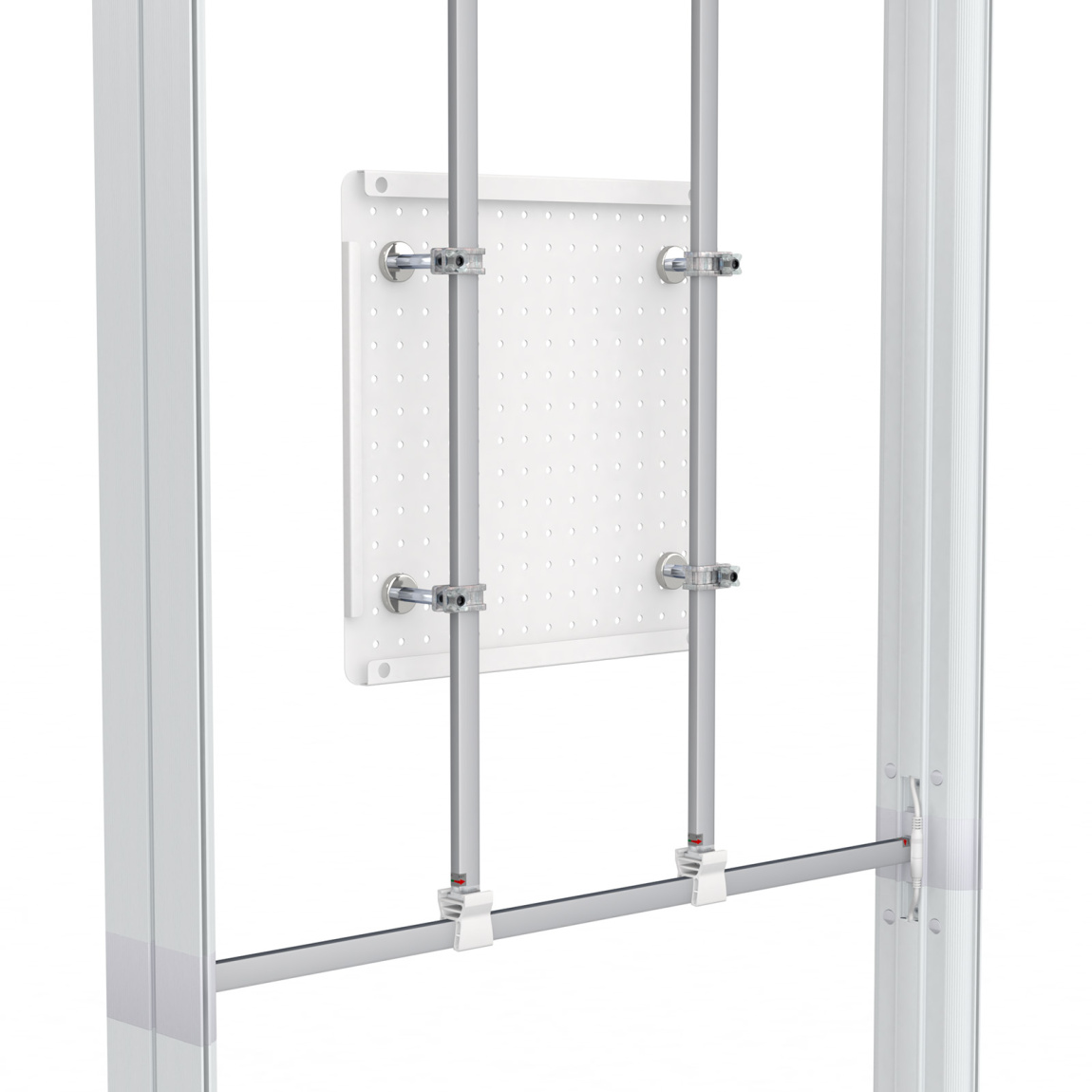 Lochrasterplatte wird von starken Magneten gehalten 