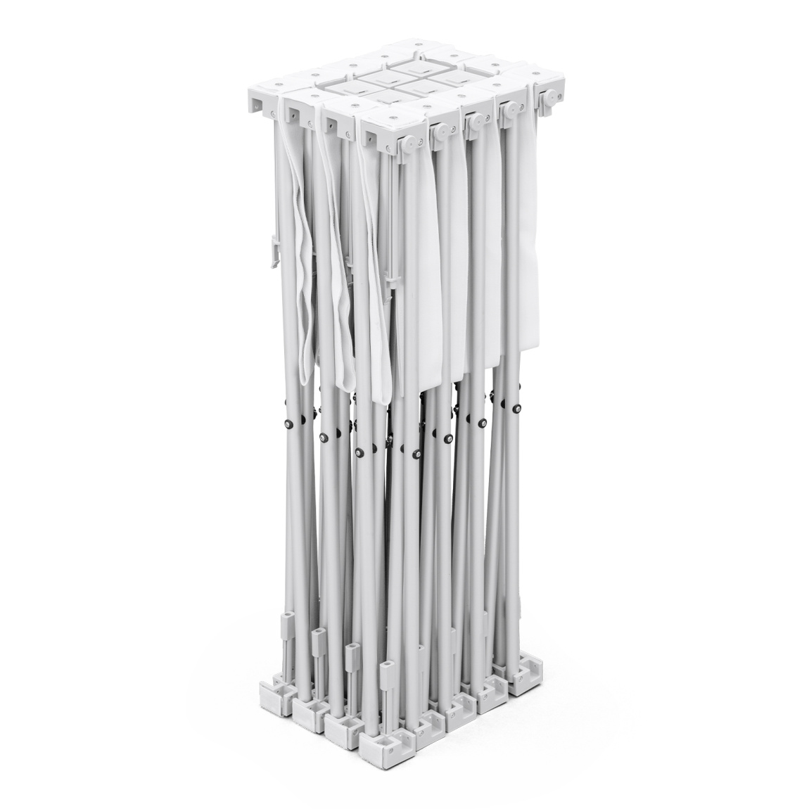 System 4 x 3 auf kompakte Transportgröße zusammengefaltet