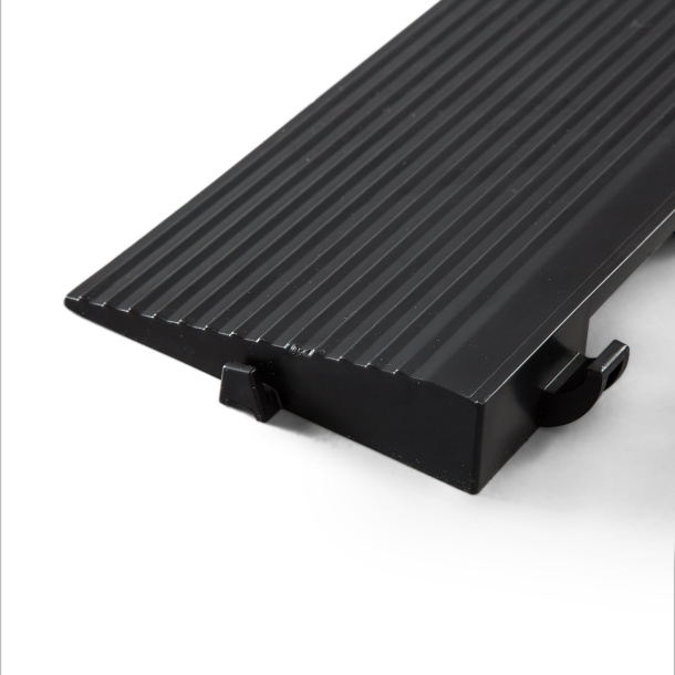 Rampe für Bodenplatte, Detail Haken zur Befestigung an der Bodenplatte