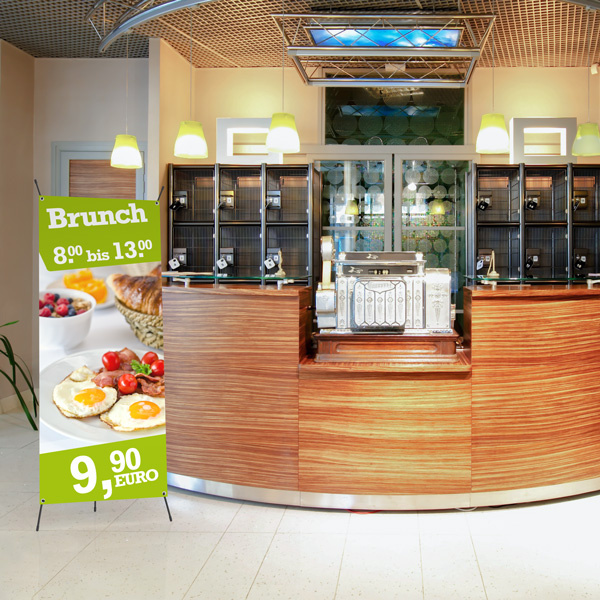 X-Display Economy mit Aktionsangeboten